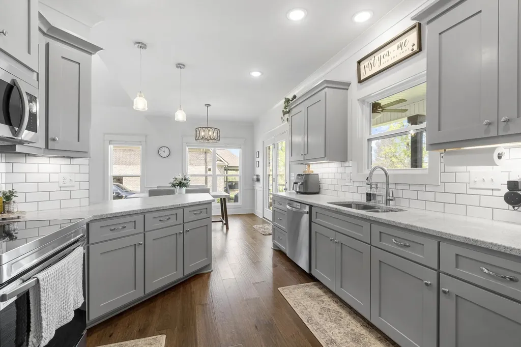 813 Ridgestone Place Lebanon TN 37087