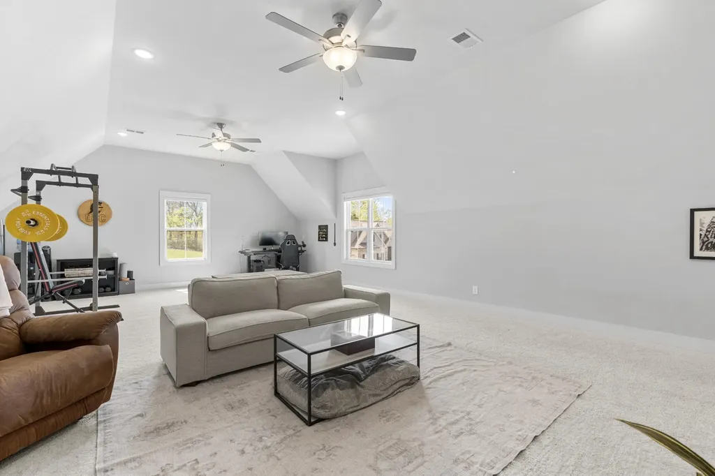 813 Ridgestone Place Lebanon TN 37087