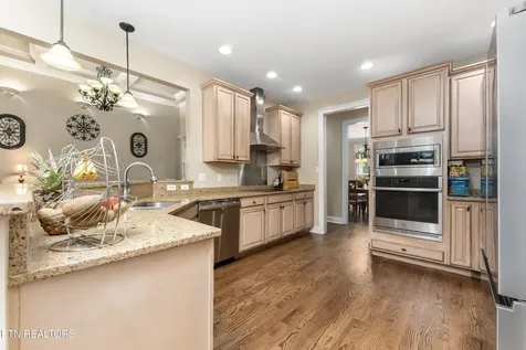1746 Burnside Drive Maryville TN 37801