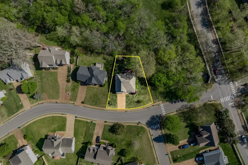 2102 Burgess Lane Spring Hill TN 37174