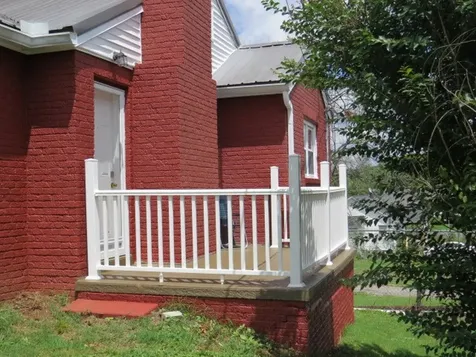329 S Ingram Street Pulaski TN 38478