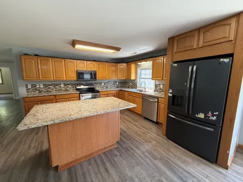 3587 Old Highway 31e Westmoreland TN 37186