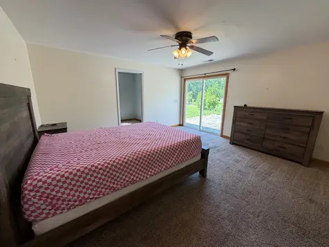 3587 Old Highway 31e Westmoreland TN 37186