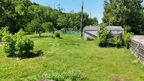 3587 Old Highway 31e Westmoreland TN 37186