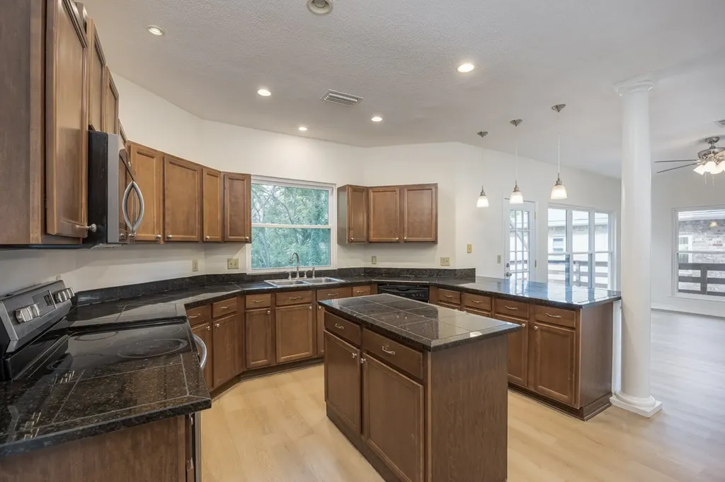 4972 Alexis Drive Antioch TN 37013