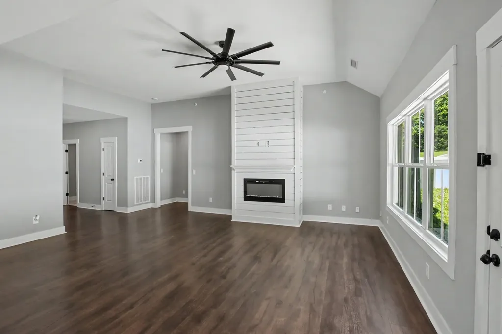 7208 Winding Way Pleasant View TN 37146