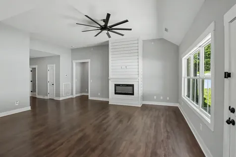 7208 Winding Way Pleasant View TN 37146