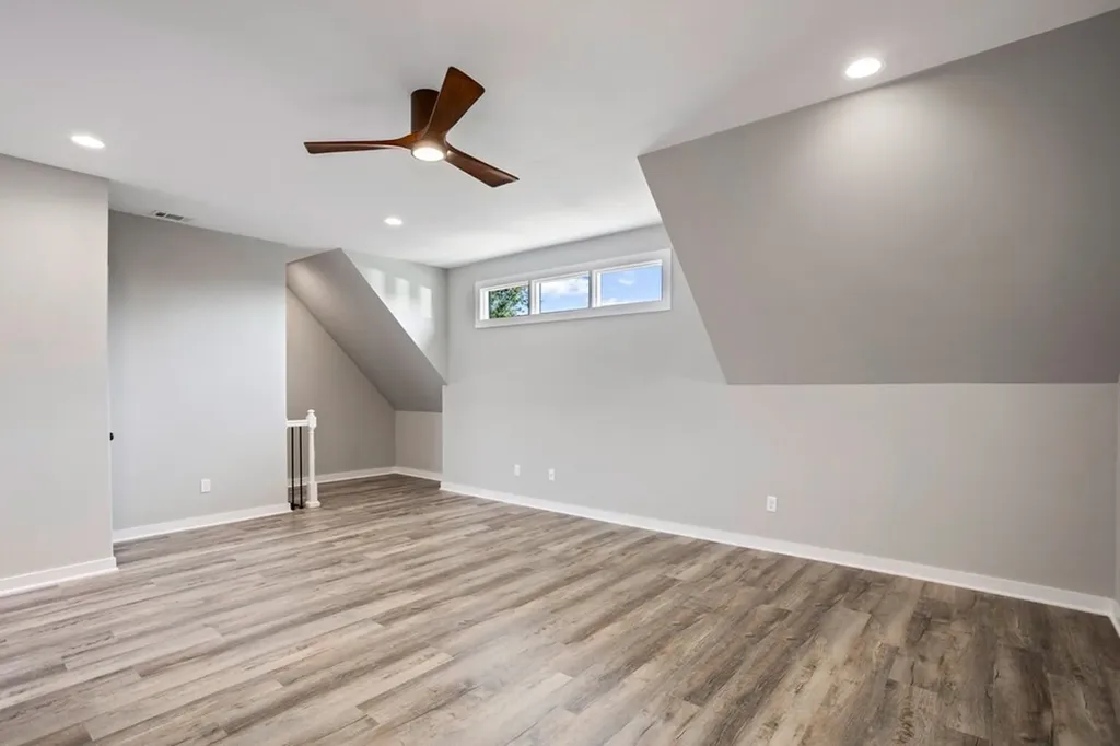 1211 7th Ave, N Nashville TN 37208