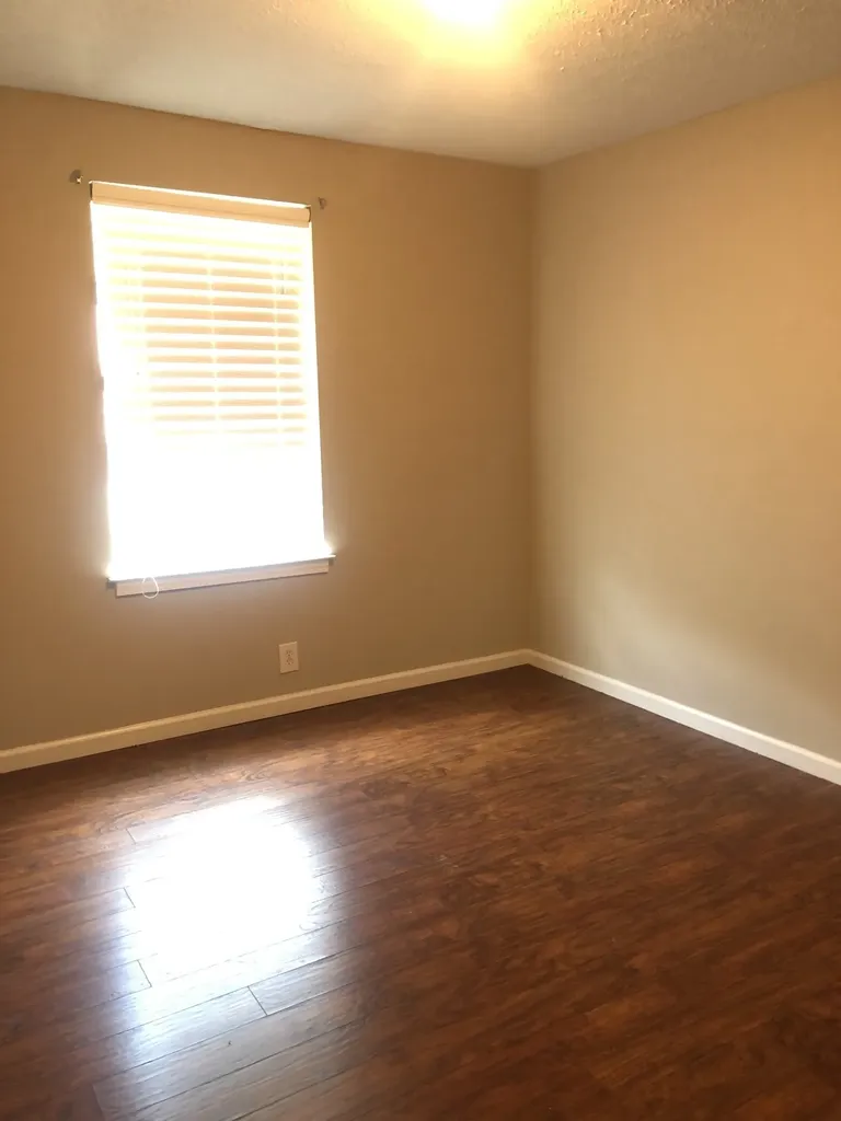 2352 Cooper Terrace Nashville TN 37216