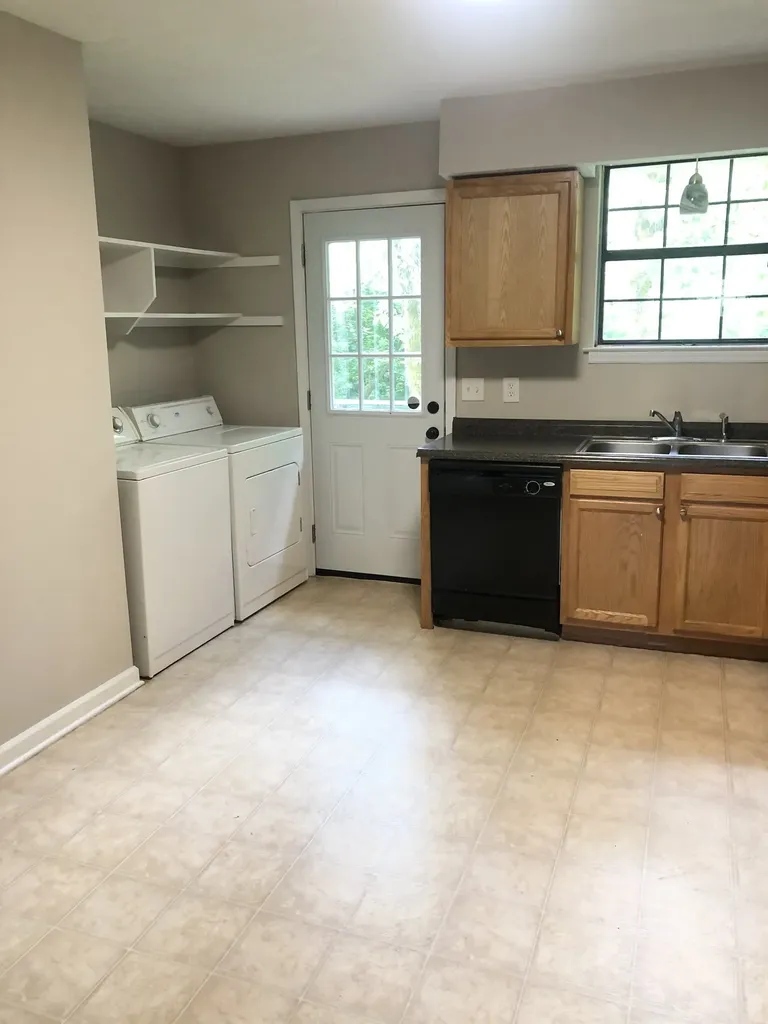 2352 Cooper Terrace Nashville TN 37216