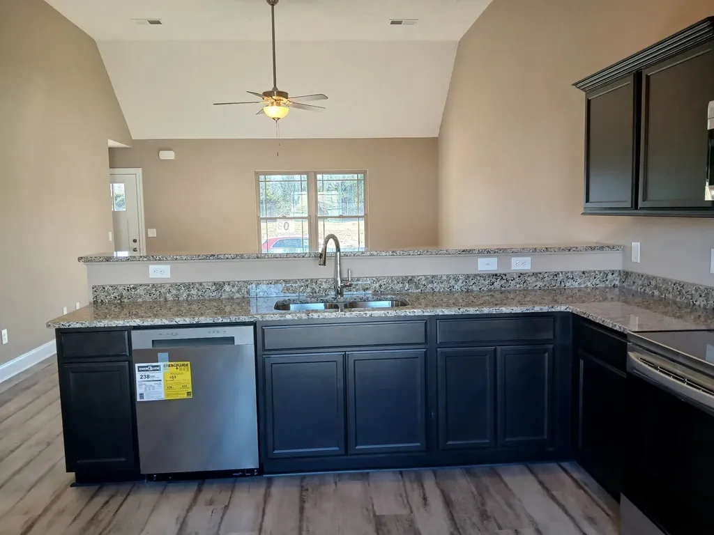 2914 Valley Farms Drive Christiana TN 37037
