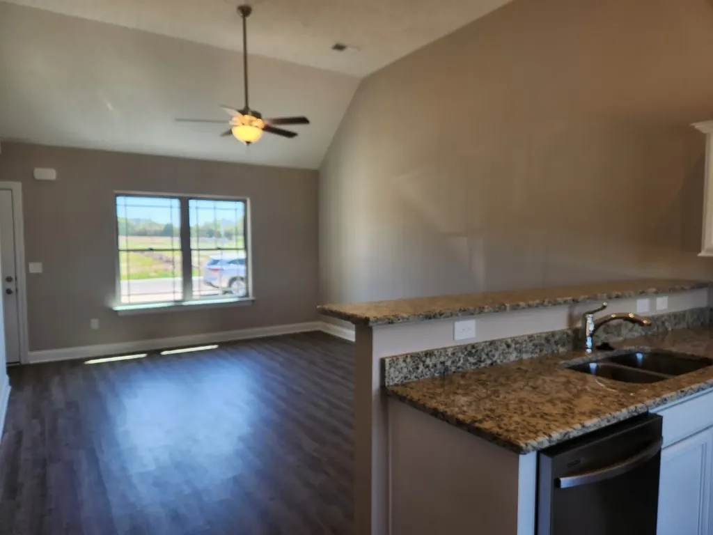 2914 Valley Farms Drive Christiana TN 37037