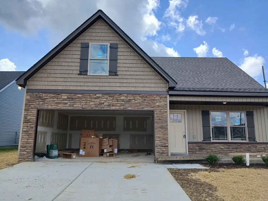 2914 Valley Farms Drive Christiana TN 37037