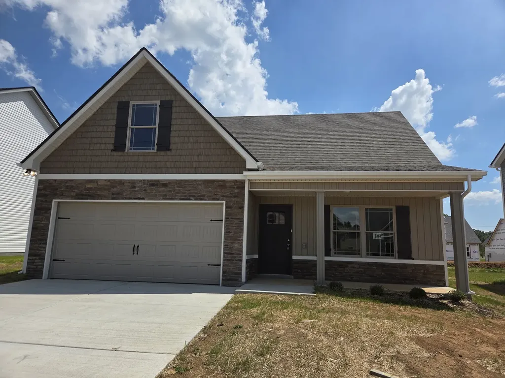 2914 Valley Farms Drive Christiana TN 37037