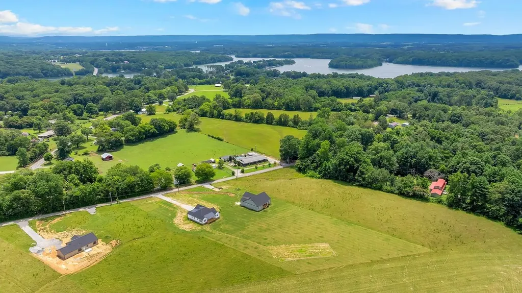 84 Meadowood Lane Winchester TN 37398