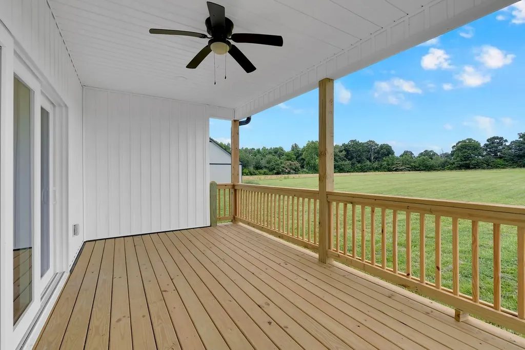 84 Meadowood Lane Winchester TN 37398