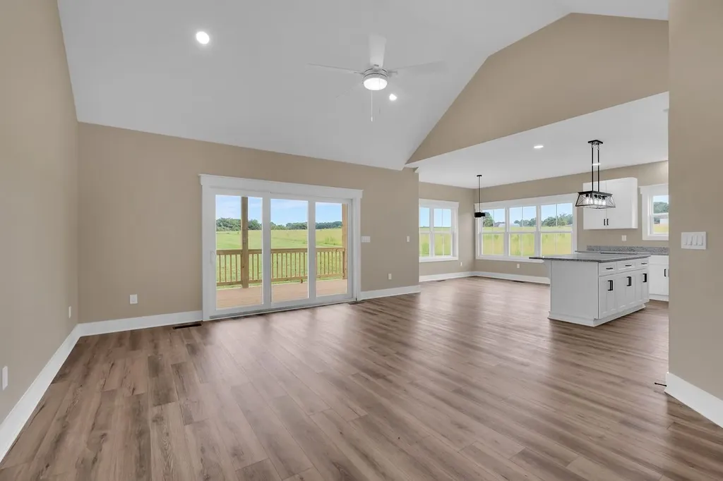 84 Meadowood Lane Winchester TN 37398
