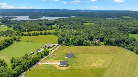 84 Meadowood Lane Winchester TN 37398