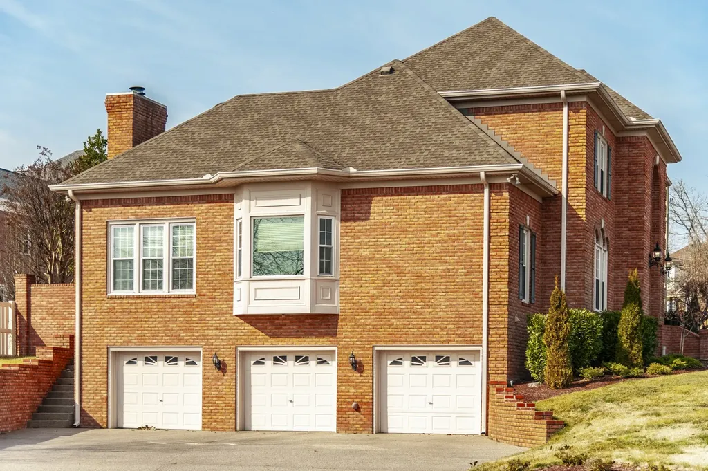 111 Governors Point Boulevard Hendersonville TN 37075