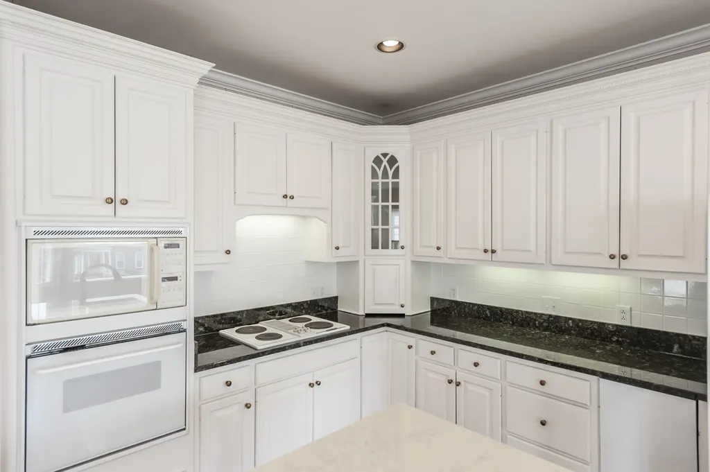 111 Governors Point Boulevard Hendersonville TN 37075