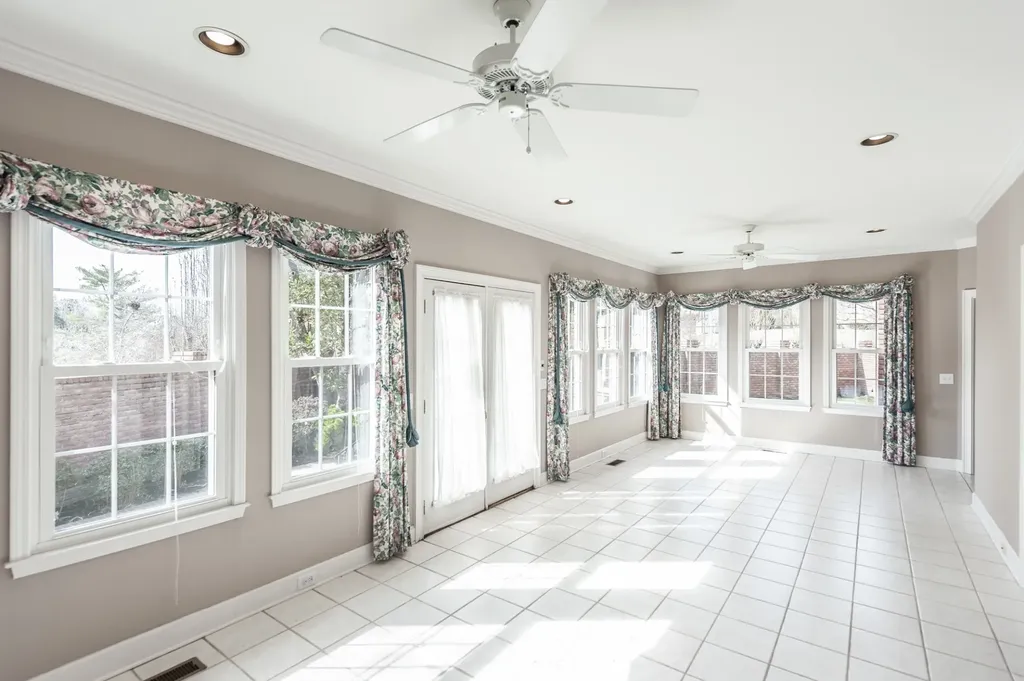 111 Governors Point Boulevard Hendersonville TN 37075