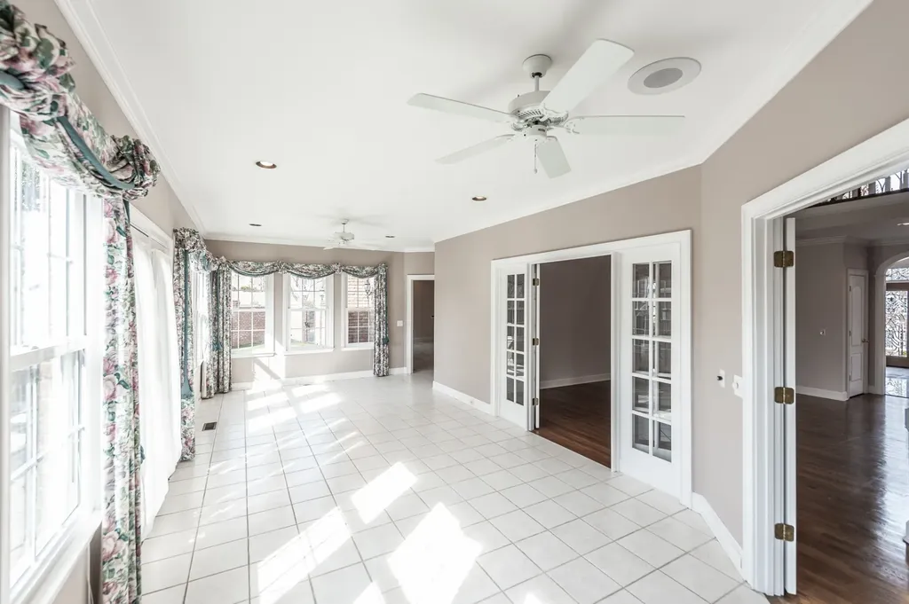 111 Governors Point Boulevard Hendersonville TN 37075