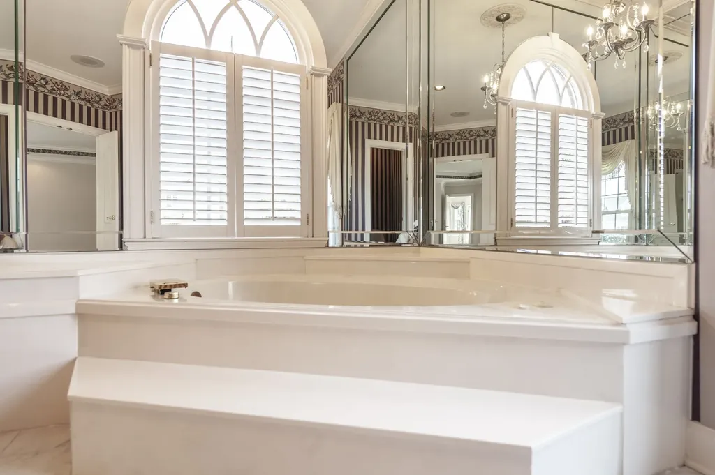 111 Governors Point Boulevard Hendersonville TN 37075