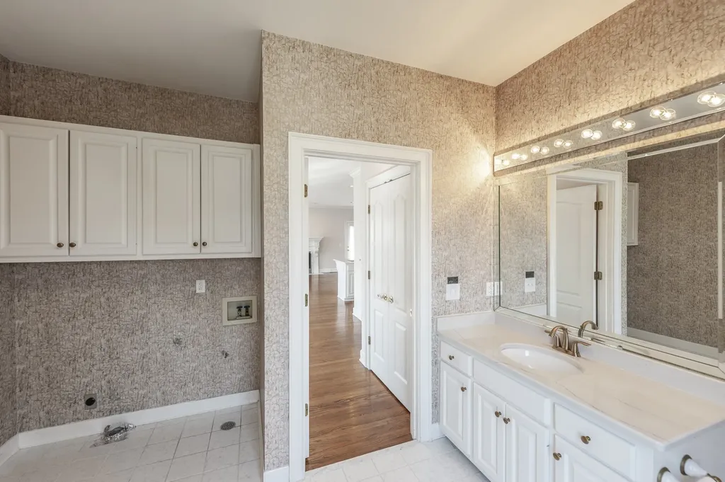 111 Governors Point Boulevard Hendersonville TN 37075