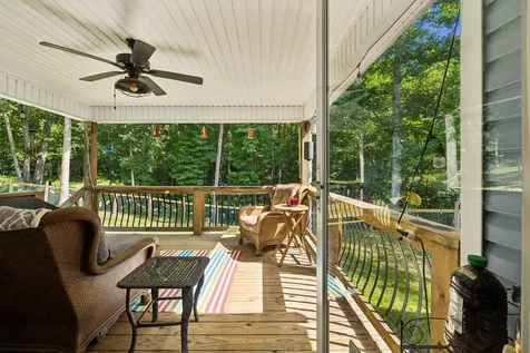906 Riverwood Drive Buchanan TN 38222