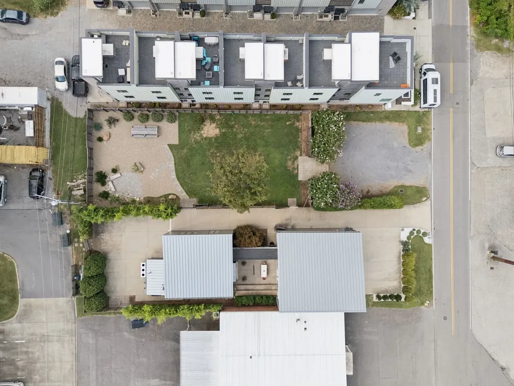 2515 White Avenue Nashville TN 37204