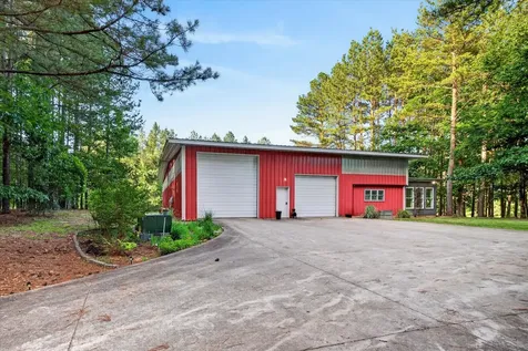 635 Seven Mile Ridge Road Indian Mound TN 37079