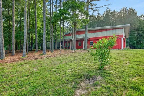 635 Seven Mile Ridge Road Indian Mound TN 37079