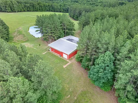 635 Seven Mile Ridge Road Indian Mound TN 37079