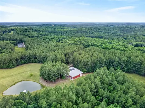 635 Seven Mile Ridge Road Indian Mound TN 37079