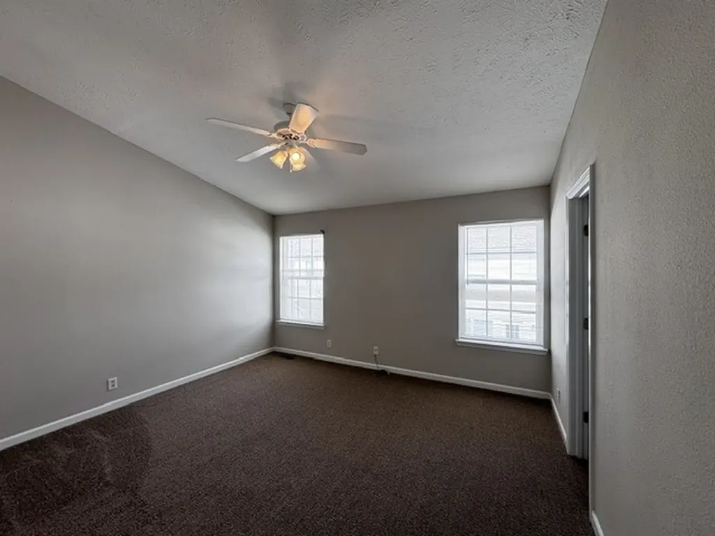 1027 Sitting Bull Crossing Murfreesboro TN 37128