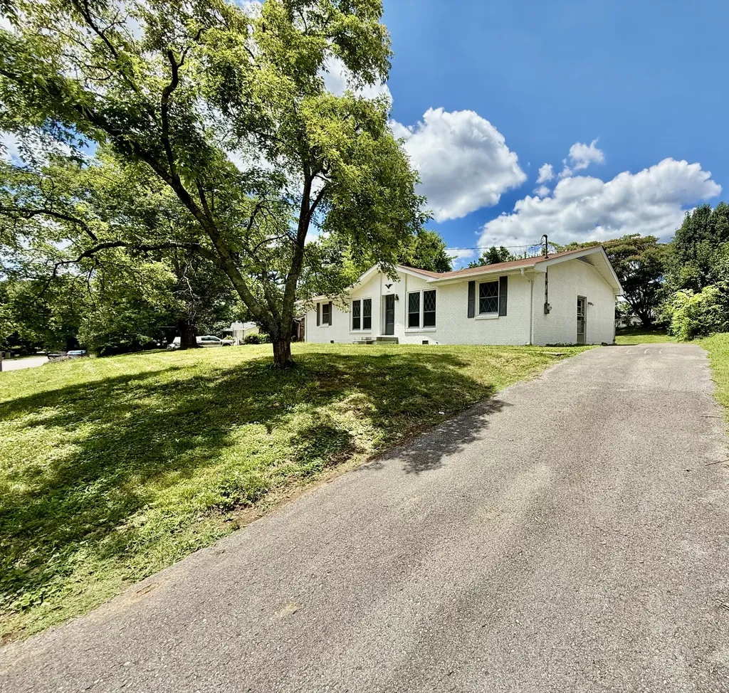 207 Blue Ridge Drive Old Hickory TN 37138