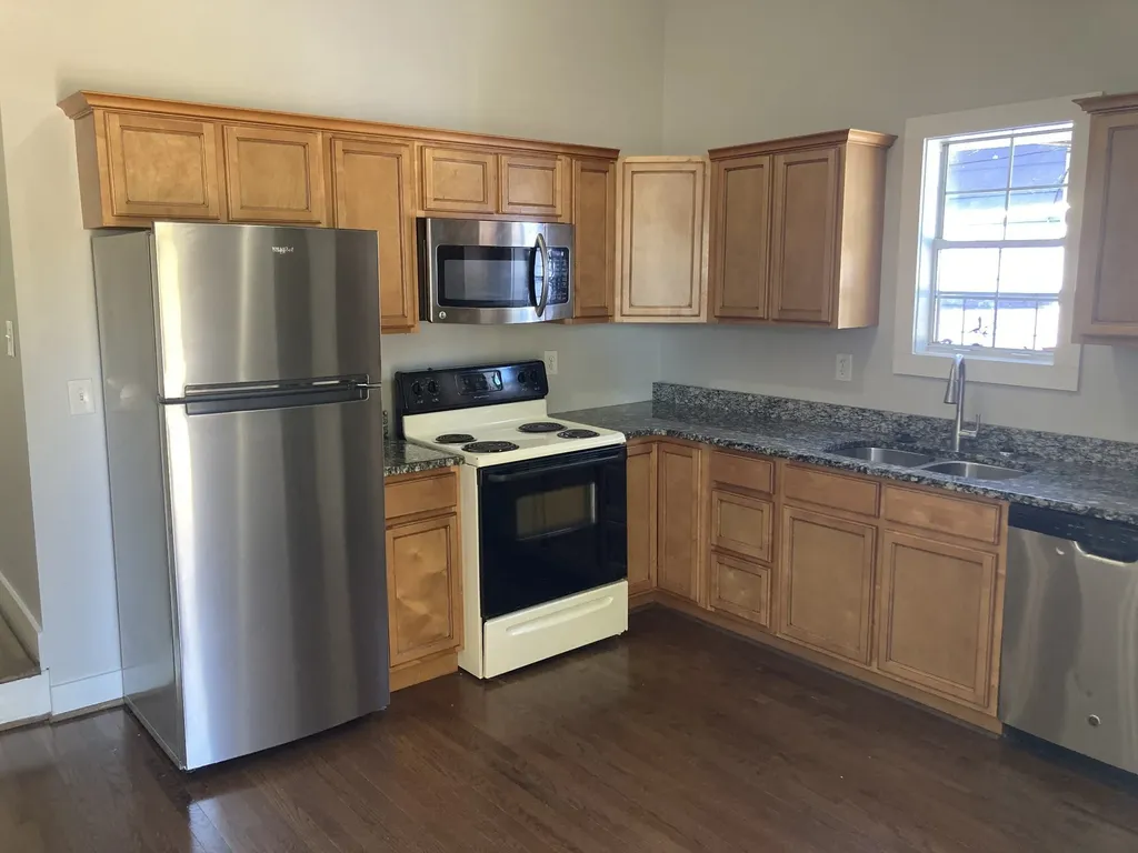 1814 15th Avenue N Nashville TN 37208
