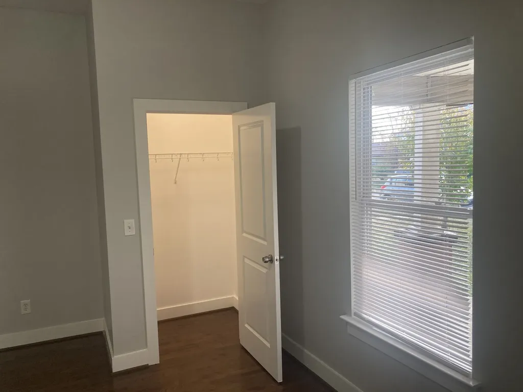 1814 15th Avenue N Nashville TN 37208