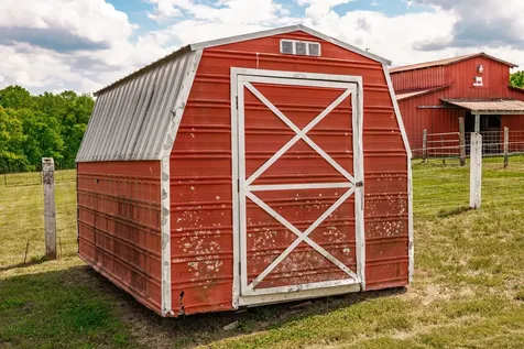 1976 Hartsville Pike Gallatin TN 37066