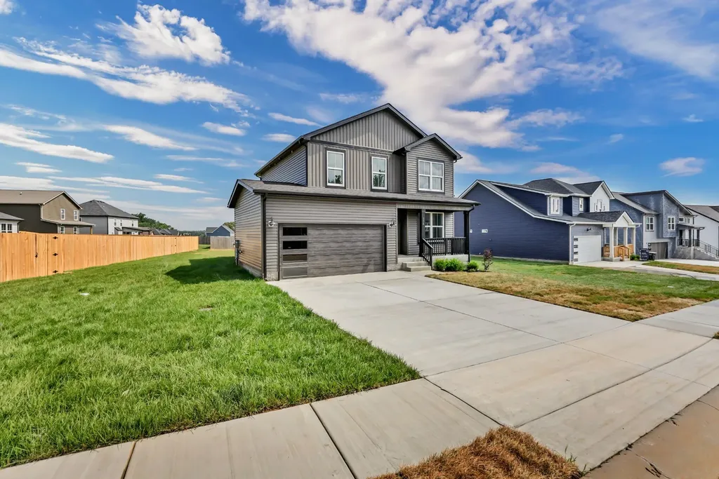 156 Leitrim Drive Clarksville TN 37042