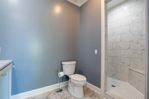 650 W Pillow Street Clifton TN 38425