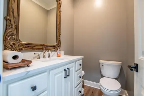 650 W Pillow Street Clifton TN 38425