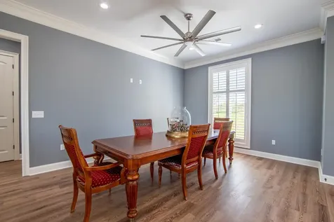 650 W Pillow Street Clifton TN 38425