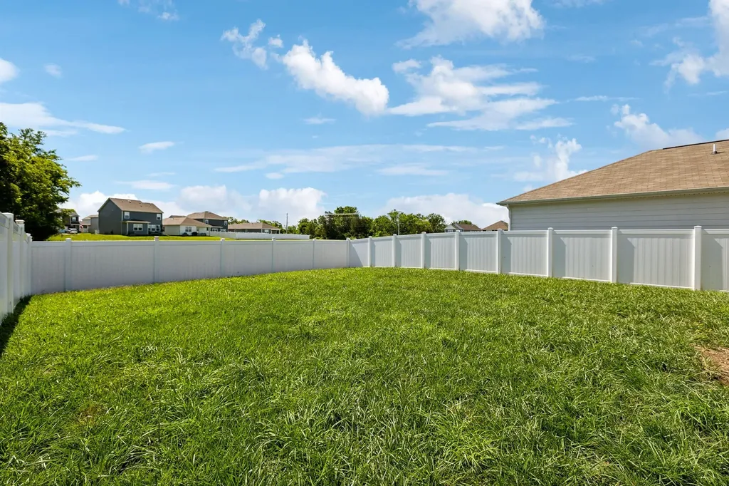 866 Long Leaf Road Lebanon TN 37087