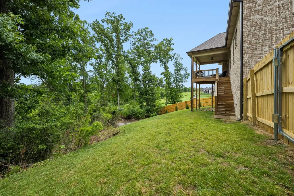 1030 C P Stewart Boulevard Lebanon TN 37087