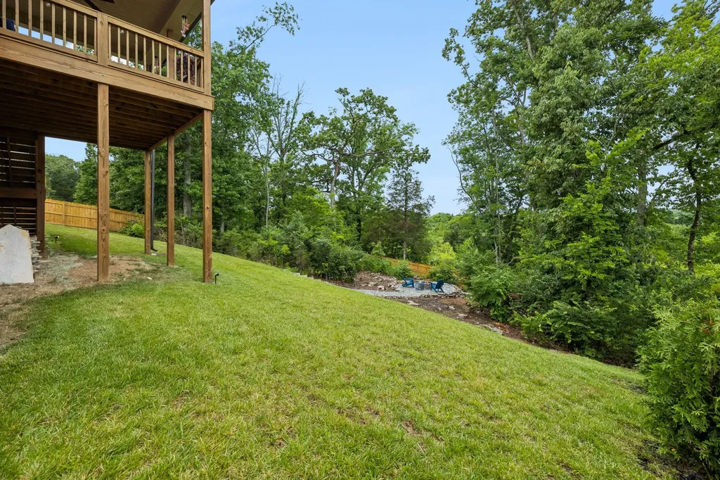 1030 C P Stewart Boulevard Lebanon TN 37087