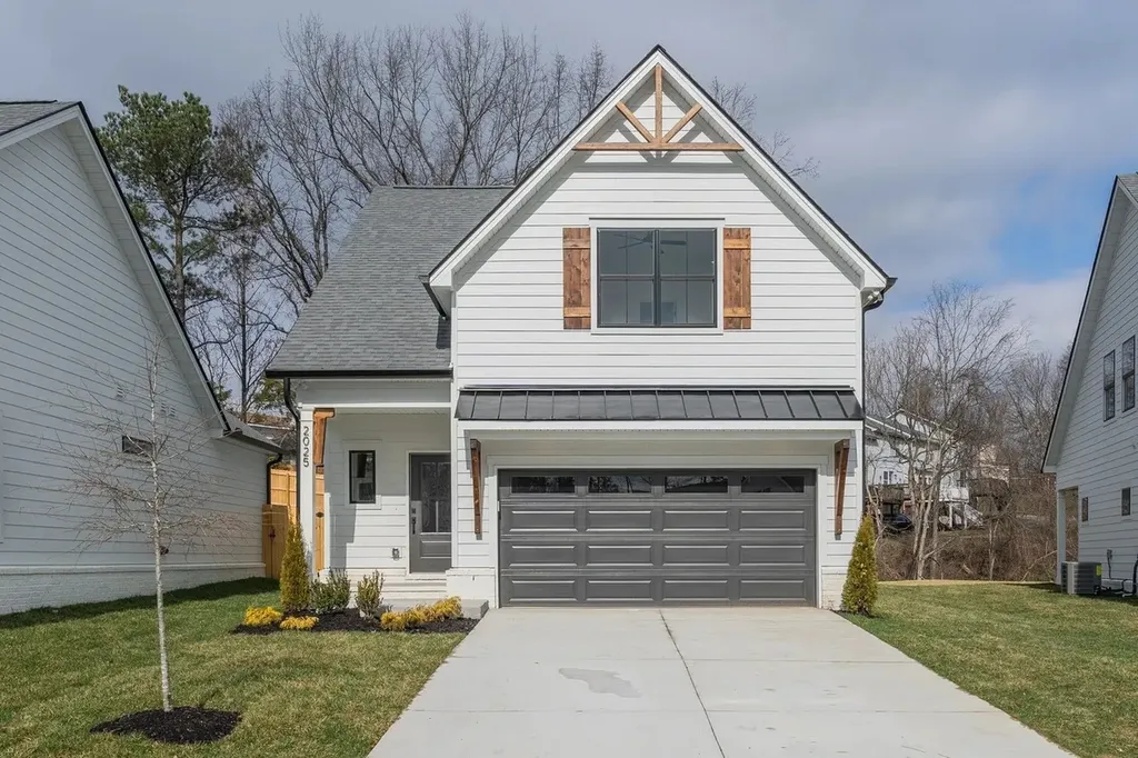 2025 Pleasant Cove Nashville TN 37214