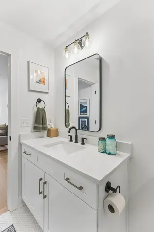 2025 Pleasant Cove Nashville TN 37214