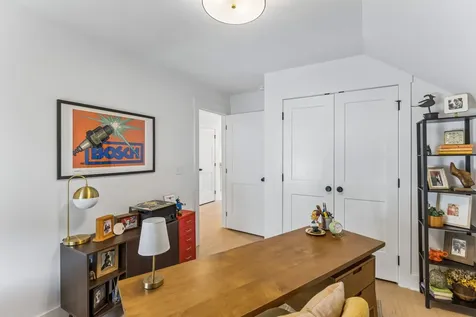 2025 Pleasant Cove Nashville TN 37214