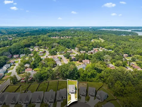2025 Pleasant Cove Nashville TN 37214